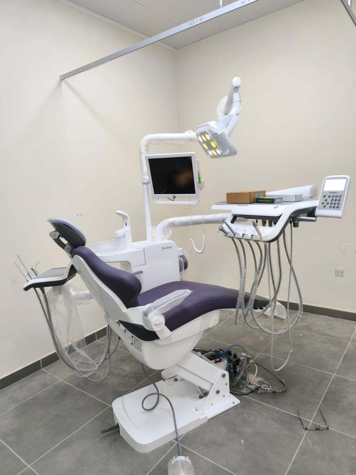 Dental treatment room